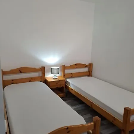 Appartement Residence Les Dryades Avec Vue Montagne Gérardmer Buitenkant foto